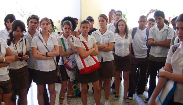 studenti-s-alejandro studenti-s-alejandro